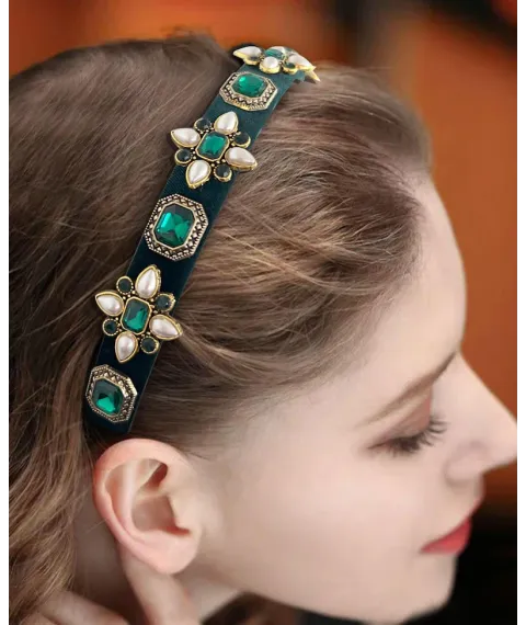 Vintage Velvet Headband Gemstone Rhinestone Pearl Embellishment Vintage Velvet Headband Gemstone Rhinestone Pearl Embellishment