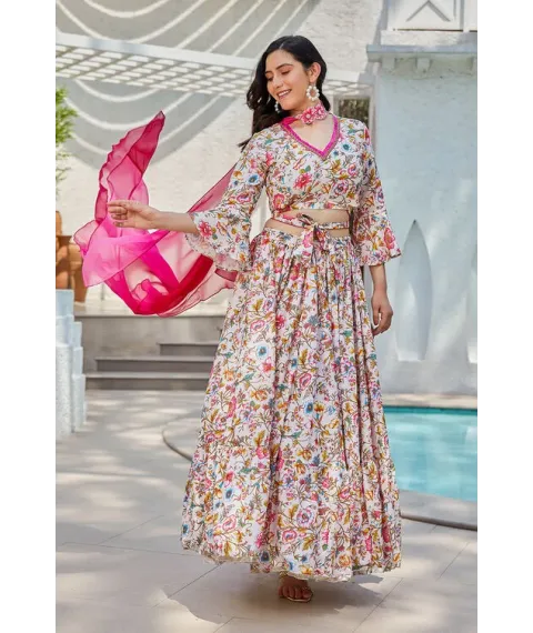Off-White & Pink Floral Printed Flared Lehenga Set Off-White & Pink Floral Printed Flared Lehenga Set