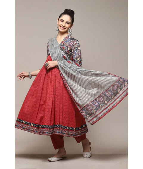 Maroon Cotton Printed Gathered Flared Suit Set Maroon Cotton Printed Gathered Flared Suit Set