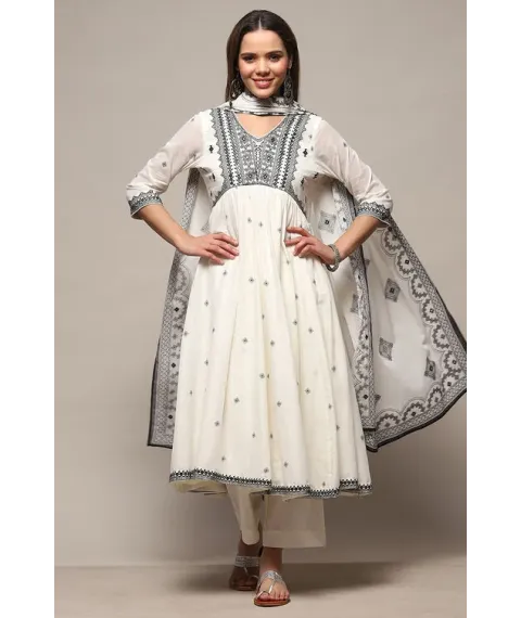 Off White Cotton Gathered Suit Set Off White Cotton Gathered Suit Set